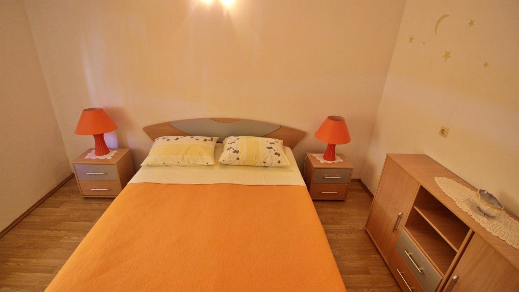 Apartments Marusic オミシュ エクステリア 写真