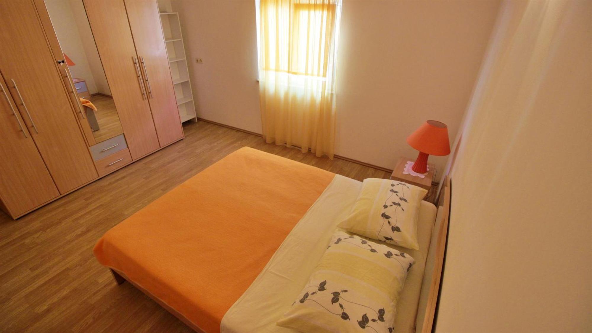 Apartments Marusic オミシュ エクステリア 写真