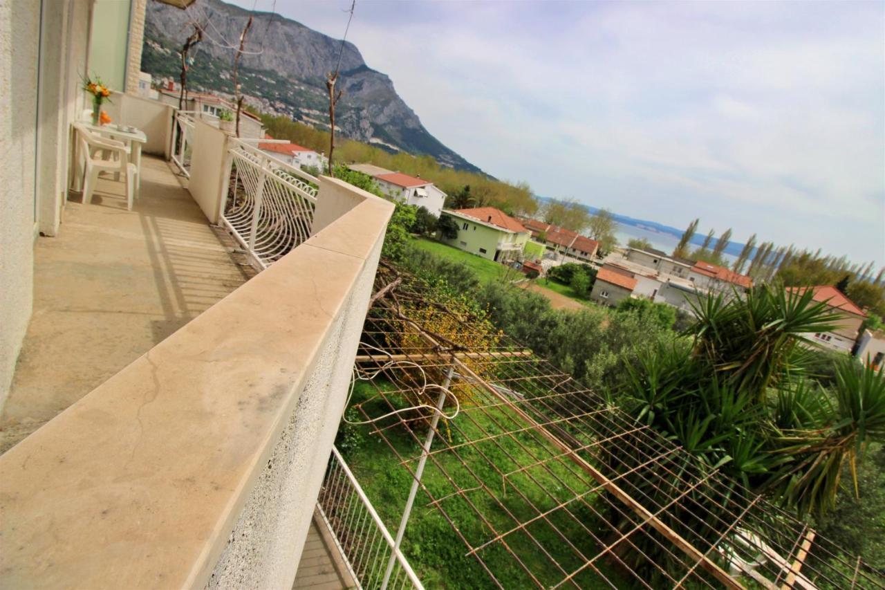 Apartments Marusic オミシュ エクステリア 写真